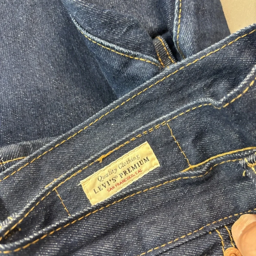 Levi's Premium 501 '93 Jeans Men's 31 x 32 Blue Dark Wash Button Fly Straight